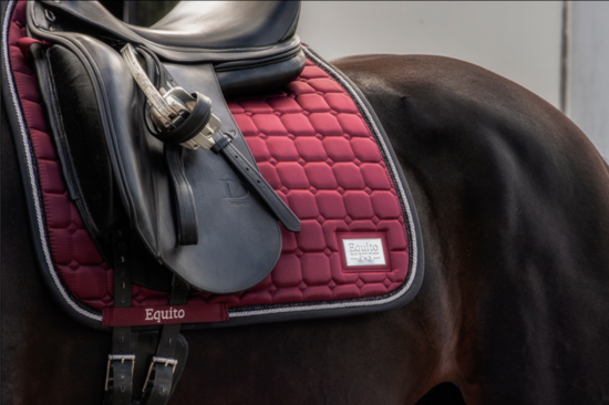 Equito zadelpad Black Cherry JUMP FULL